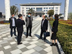 咸宁市民政局副局长沈建军来沙巴电竞调研生态葬